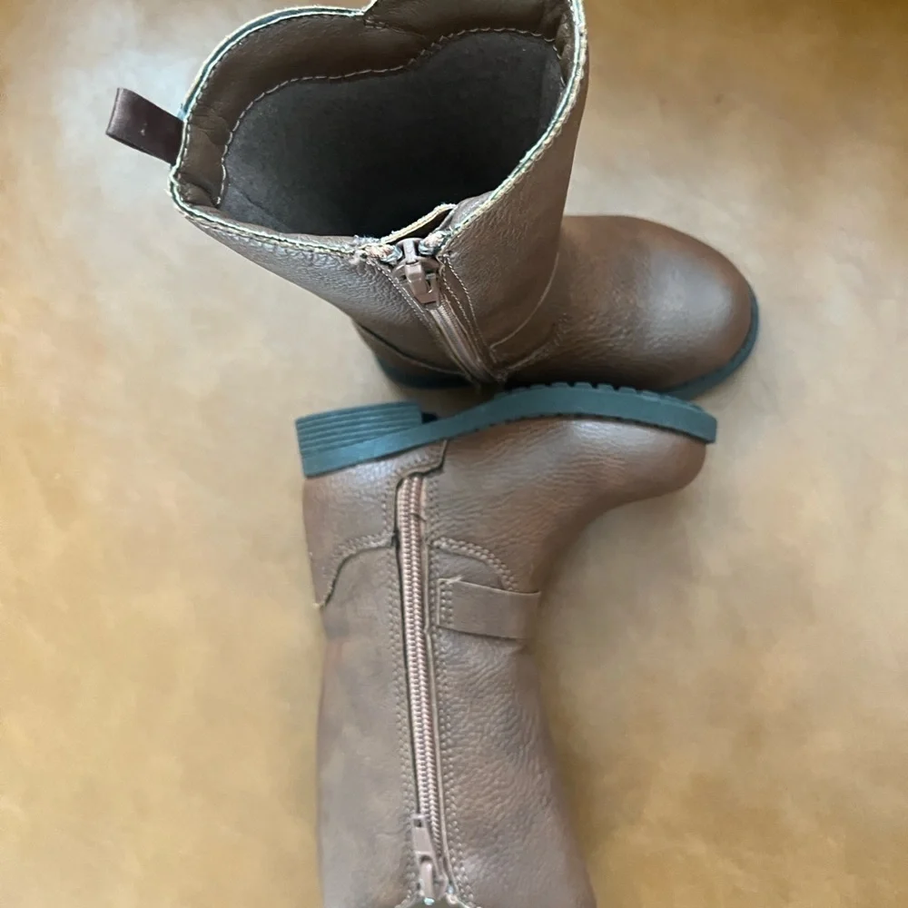 OshKosh B'Gosh Baby  Toddler Little Girls Lumi Fashion Boot Sz 4 Brow Tall Boots